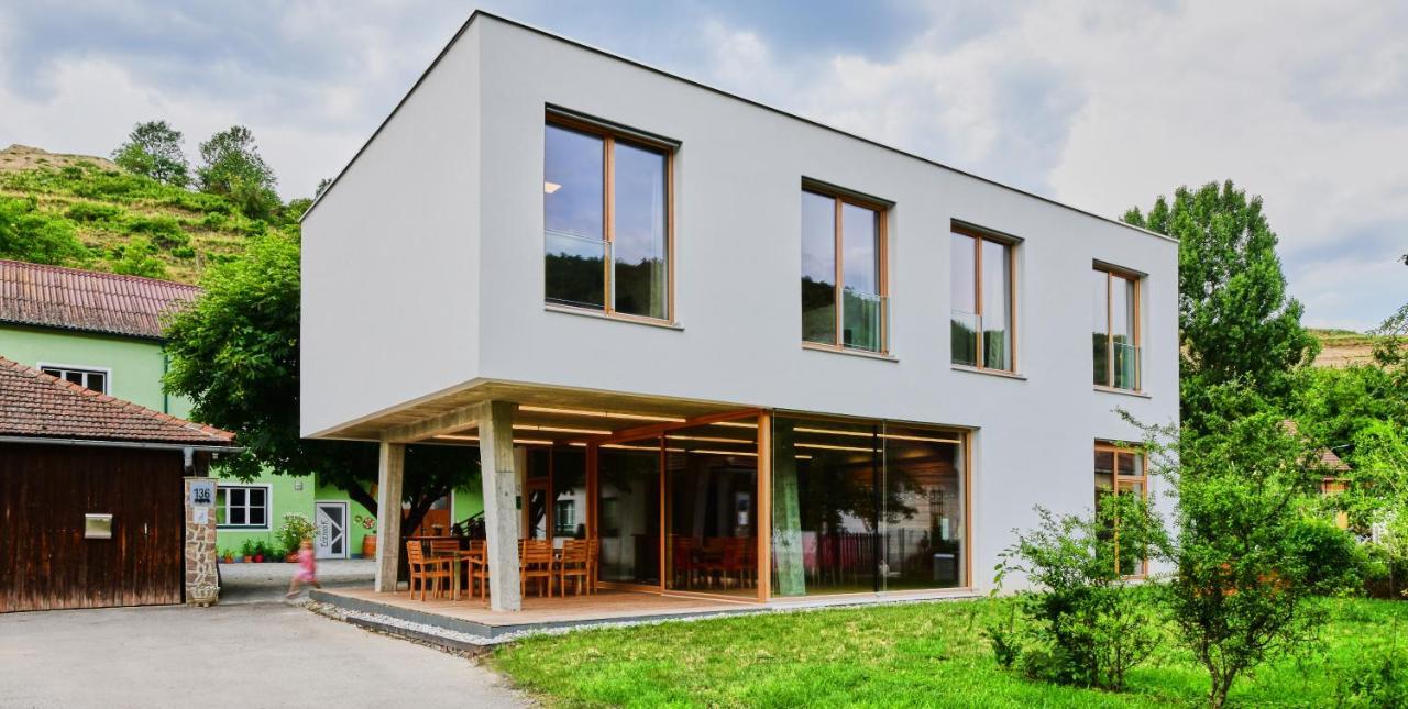 Ferienwohnung Am Weingut Eisenbock Strass  Zewnętrze zdjęcie