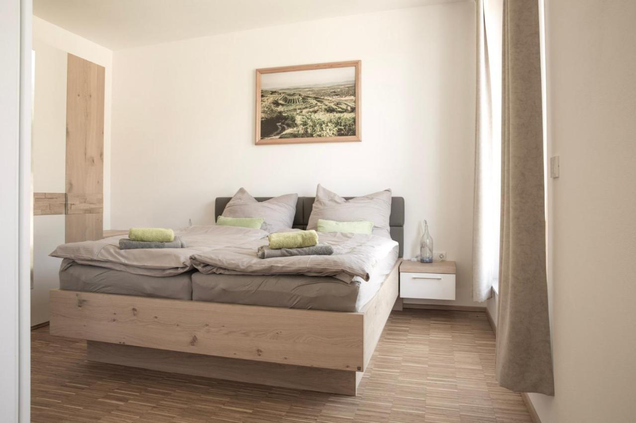 Ferienwohnung Am Weingut Eisenbock Strass  Zewnętrze zdjęcie